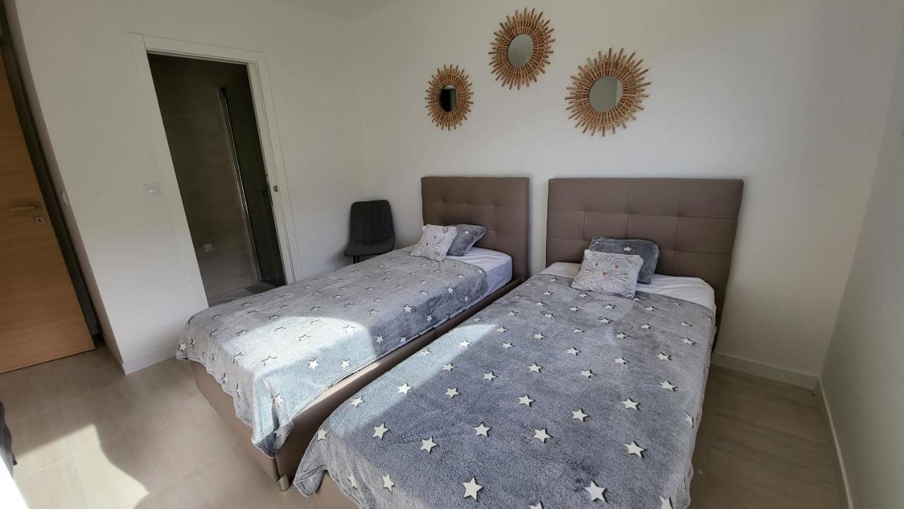 Villa Moderne De Standing Avec Piscine Privee A 400M De La Plage - 4 Chambres Конка Екстер'єр фото